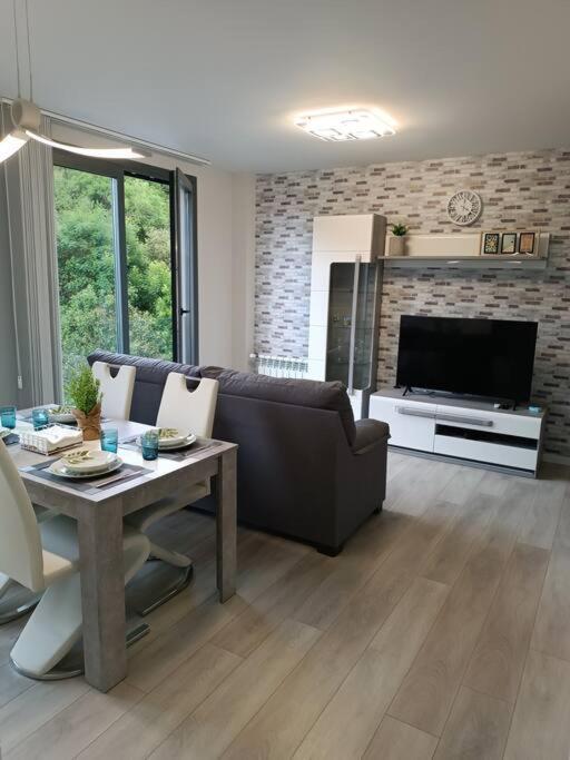 Apartament ¡Al Lado De La Clinica Oftalmologica Vega! Oviedo Zewnętrze zdjęcie