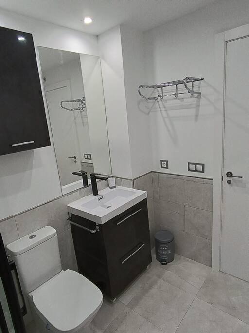 Apartament ¡Al Lado De La Clinica Oftalmologica Vega! Oviedo Zewnętrze zdjęcie
