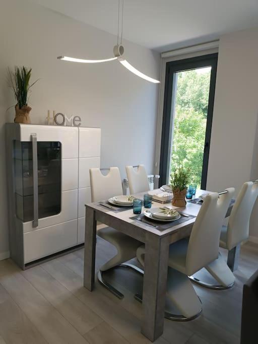 Apartament ¡Al Lado De La Clinica Oftalmologica Vega! Oviedo Zewnętrze zdjęcie