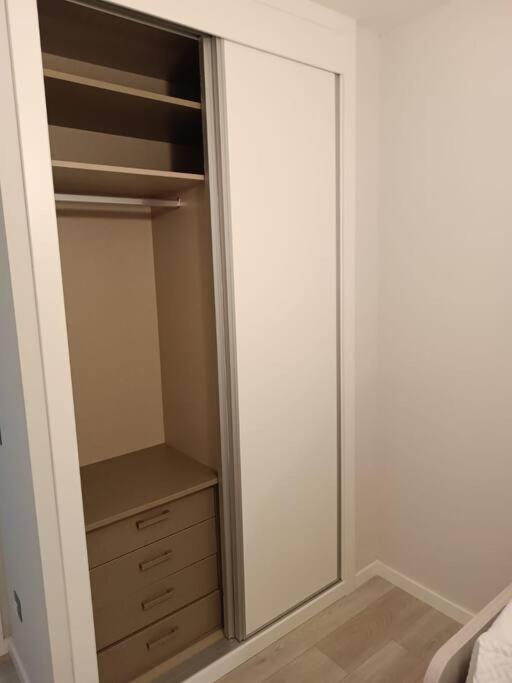 Apartament ¡Al Lado De La Clinica Oftalmologica Vega! Oviedo Zewnętrze zdjęcie